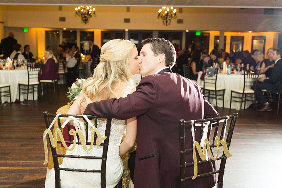 Autumn-inspired-wedding-at-coto-valley-country-club-reception-bride-and-groom-kissing