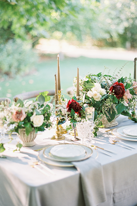 Santa-barbara-outdoor-wedding-at-kestrel-park-table-set-up-with-flowers