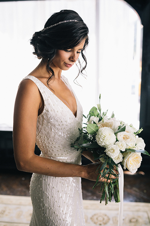 Los-angeles-wedding-at-the-majestic-bride-holding-bouquet-close-up