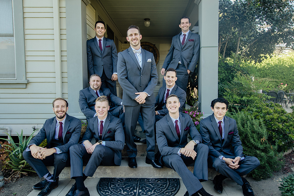 Orange-county-wedding-at-the-hamilton-oaks-winery-groom-with-groomsmen-sitting