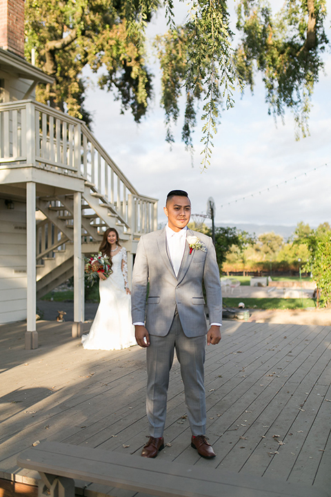 Northern-california-wedding-shoot-at-fitz-place-bride-and-groom-first-look