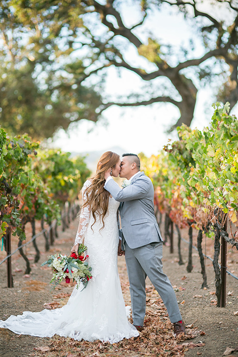 Northern-california-wedding-shoot-at-fitz-place-bride-and-groom-standing-kissing