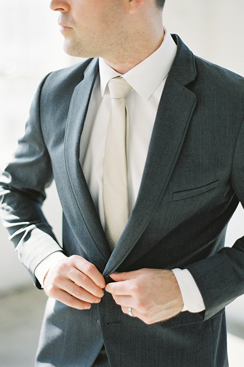 Los-angeles-modern-wedding-at-fd-photo-studio-groom-charcoal-grey-suit-close-up