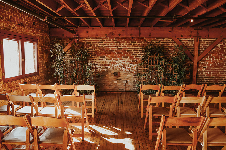 The-mitten-building-shoot-venue-ceremony-decor-and-space