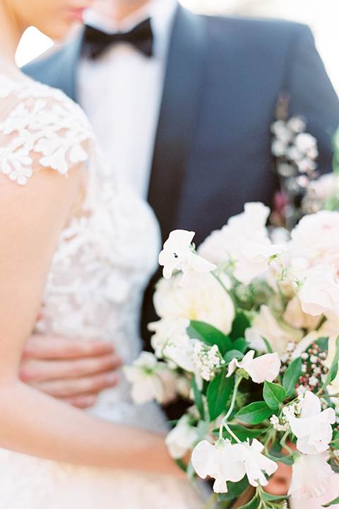 Southern-california-outdoor-wedding-at-the-orange-grove-bride-and-groom-close-up