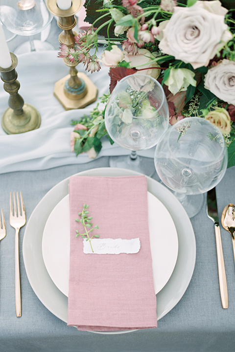 mountain-elopement-shoot-table-decor