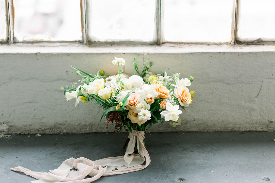 Spring-styled-shoot-florals