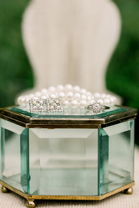 classic and vintage style pearls