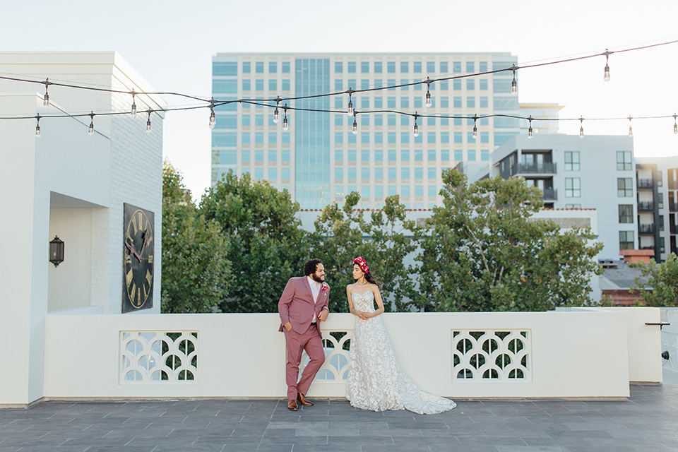  spanish inspired wedding with pink and cobalt wedding décor 