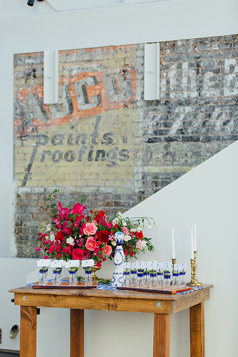  spanish inspired wedding with pink and cobalt wedding décor 