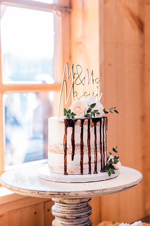  romantic blue and red wedding in a barn 