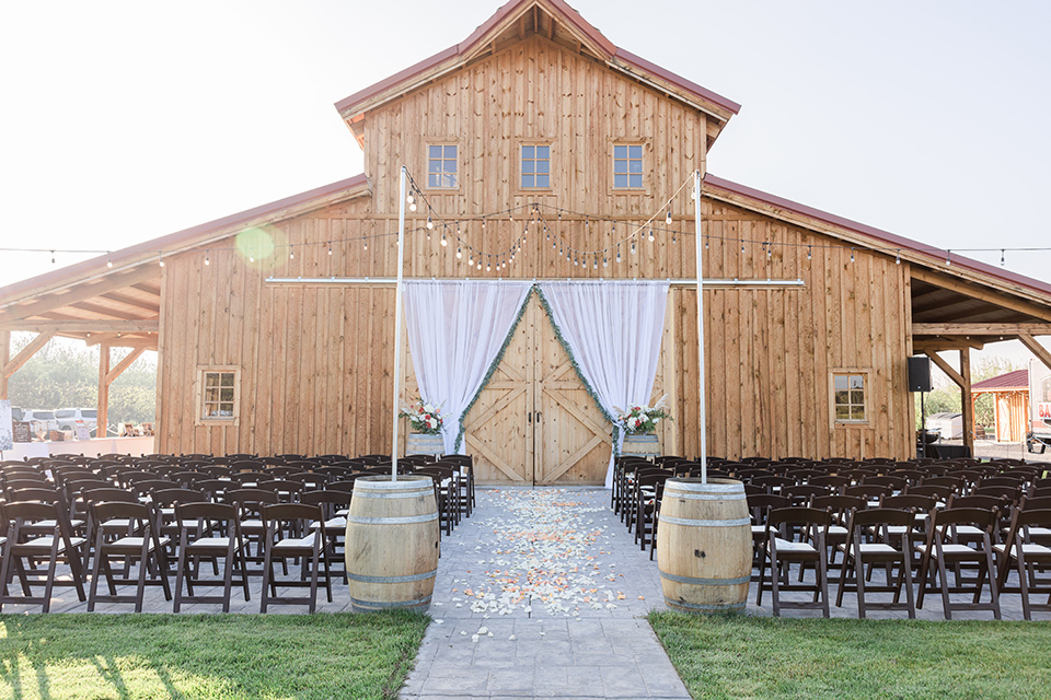  romantic blue and red wedding in a barn 