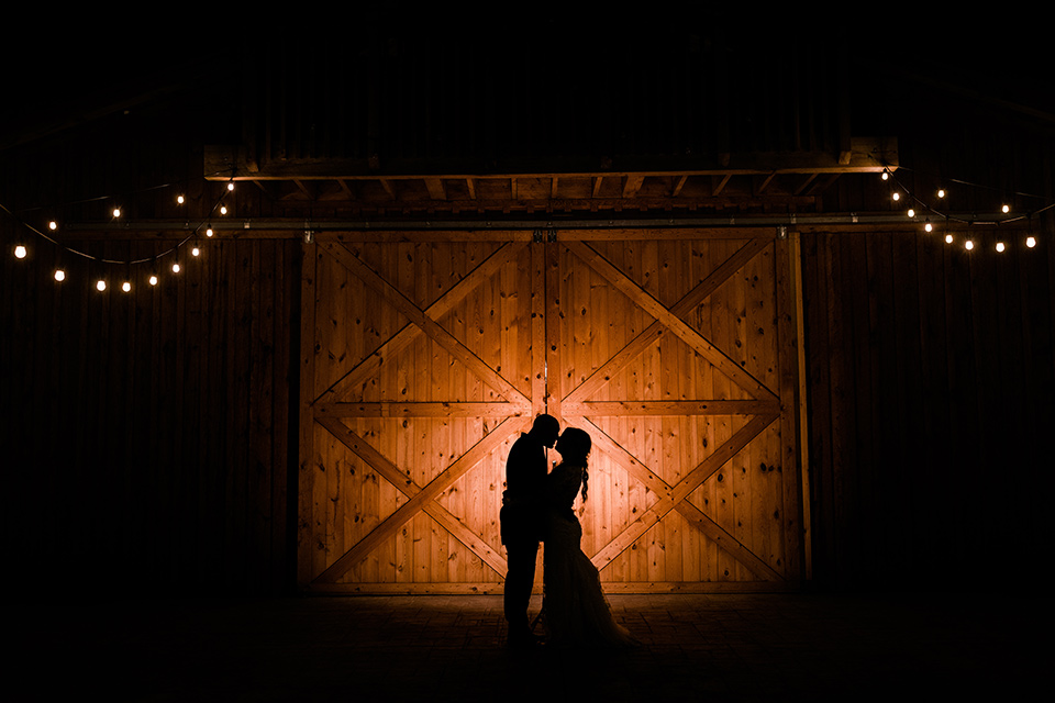  romantic blue and red wedding in a barn 